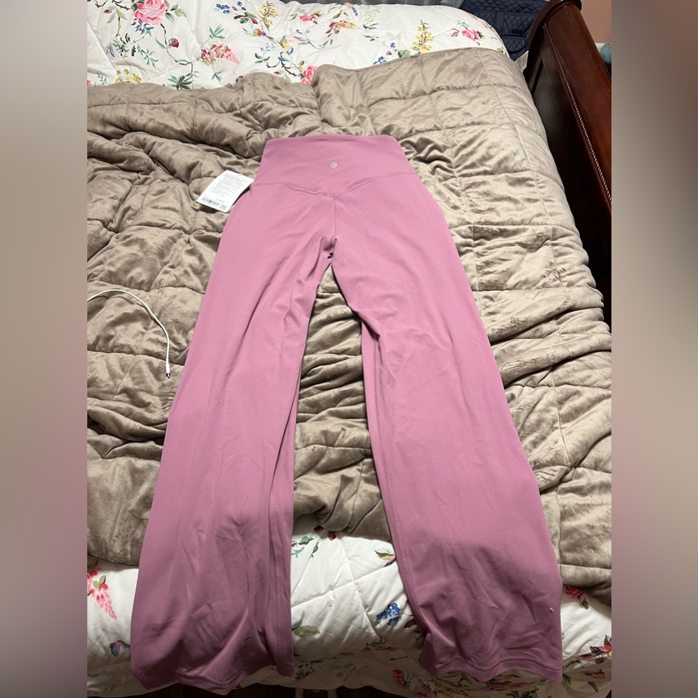 Lululemon Align HR Wide-Leg Pant 31’’ SIZE 4 Brand new with tag! - Picture 5 of 6